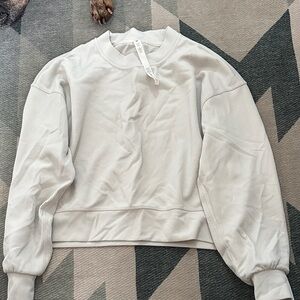 Lululemon rare cream ribbed cropped softstreme Sweatshirt crew neck